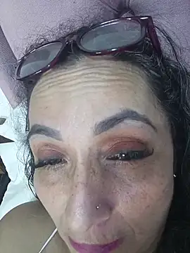 AlessandraLeroy live sex cam