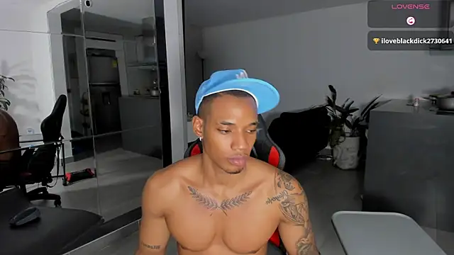 TROYWESLY-'s cam snapshot