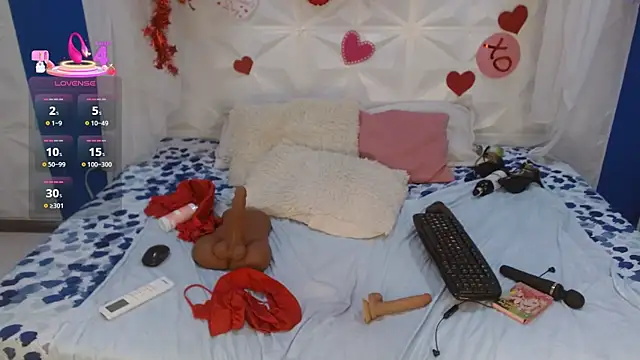 adisson_petite1 live sex cam