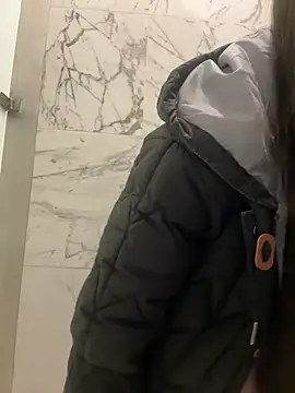 Isabella21_'s cam snapshot