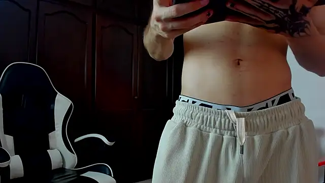 eren_jeager live sex cam