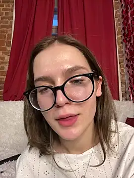 MyKittySayMeow live sex cam