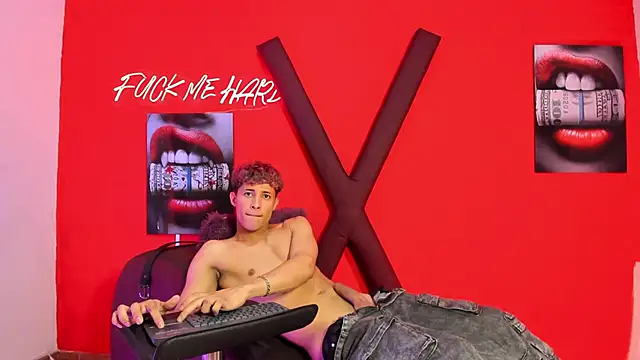 YOUNG_GUYS1 live sex cam