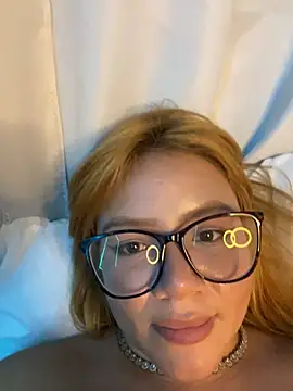 Isisbennett's cam snapshot