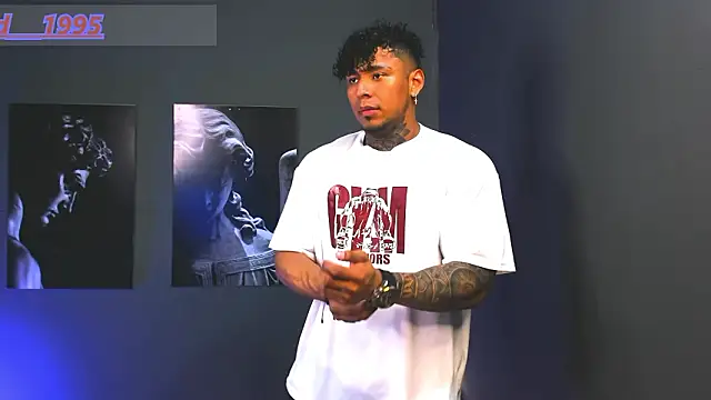 bradley_smith live sex cam