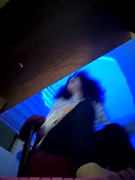 Miss_Carmilla live sex cam