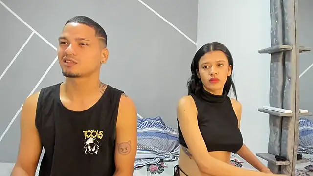 Sexy777Couple's cam snapshot