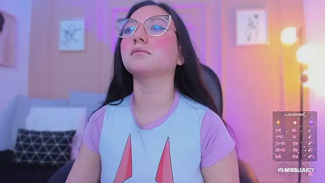 lucy_neil's cam snapshot