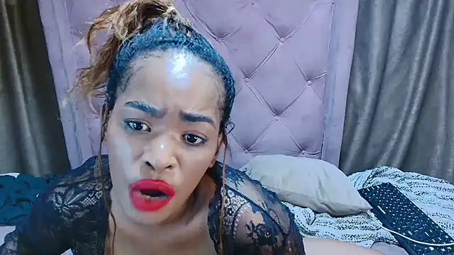 AFRICANGODDESSXXX's cam snapshot