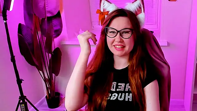 CarolGiggly live sex cam