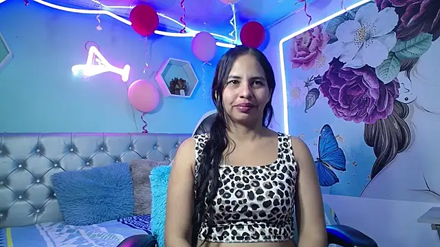 nicol_ross19's cam snapshot