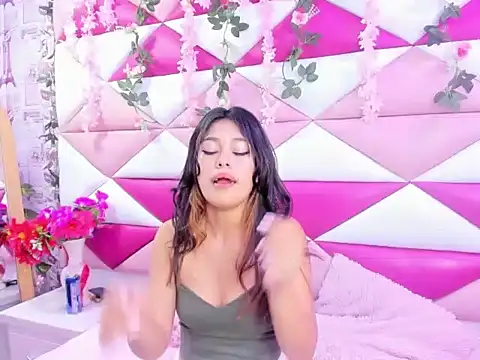 alana_deivis's cam snapshot