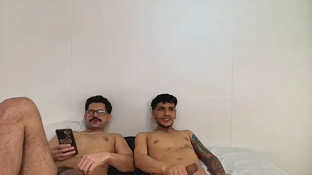 Benjamin_show's cam snapshot