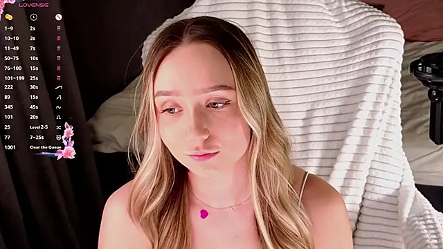 HollisBeckett live sex cam