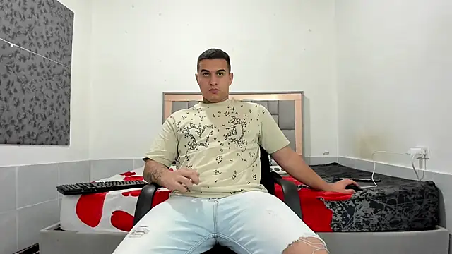 simookeler live sex cam