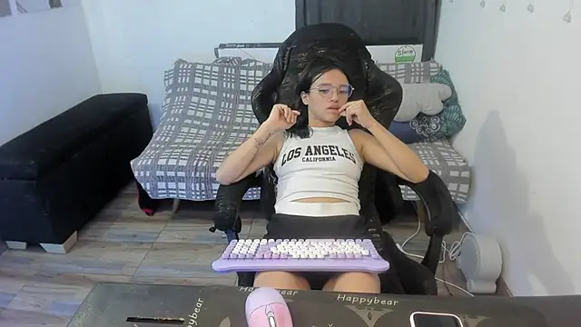 Candy__Girll18's cam snapshot