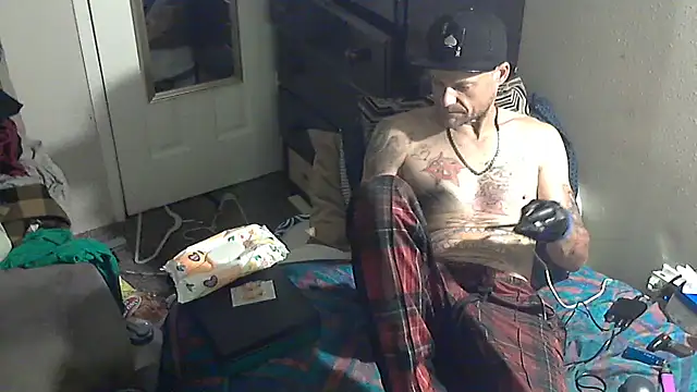 TheOneYouLove69 live sex cam