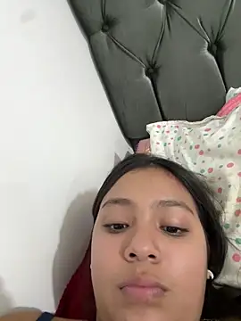 Baby_morena12 live sex cam