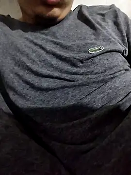 Rodri1k live sex cam