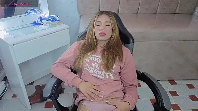 Evy_Luxx_v live sex cam