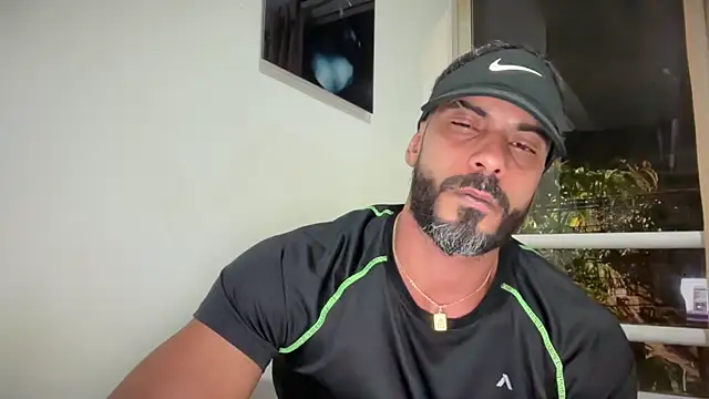 romeolovedark live sex cam