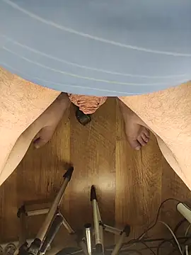 TobyDick13 live sex cam