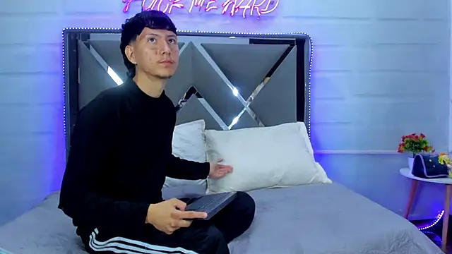 BunnyLove_ live sex cam