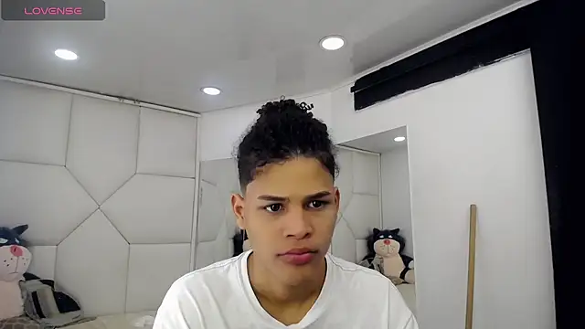 MattyMaxx_ live sex cam