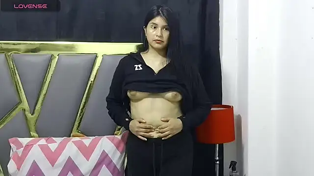 kangomez19's cam snapshot