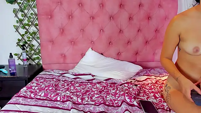 _Dasha__ live sex cam