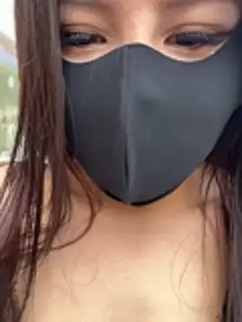 Carlin-yiyi live sex cam