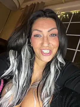 LittleMissEeve live sex cam