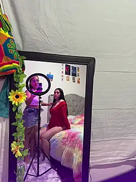 tuli_aily's cam snapshot