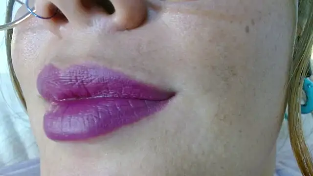 miss_evoleth2 live sex cam