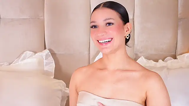 KiraKayleigh1's cam snapshot