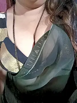 Beautyy38's cam snapshot