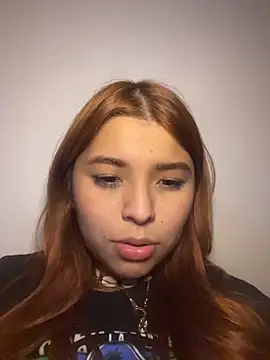 baddieasiantv's cam snapshot