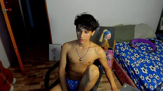 AliottTwink live sex cam