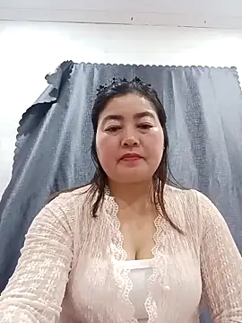 Jumi_livesexy's cam snapshot