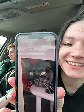 chilhorny live sex cam