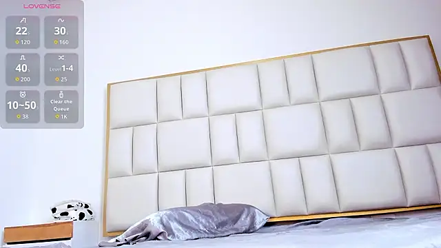 abigail_johnson's cam snapshot