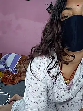 hiddennisha live sex cam