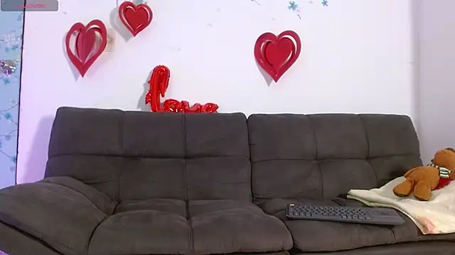 miss_valery2's cam snapshot