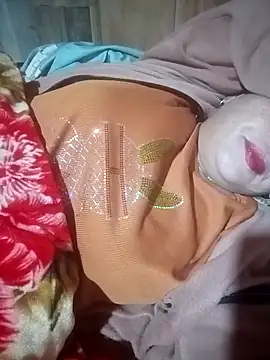 MinaYangon502's cam snapshot