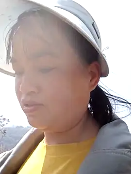 Noelle-e's cam snapshot