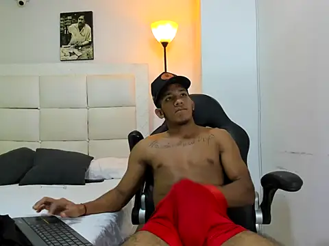 ricky_spensar23cm_ live sex cam