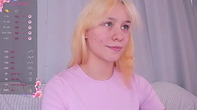 EmilyTrase's cam snapshot