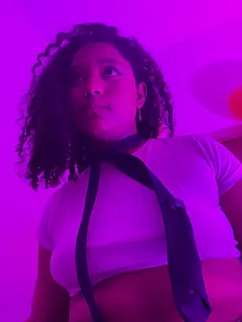 canelaa_sweet5's cam snapshot