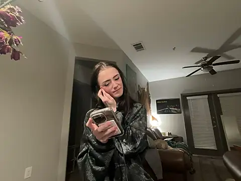 ash10alex's cam snapshot