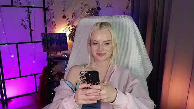 ImBonBon's cam snapshot